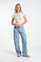 Camiseta Feminina Essencial Manga Dobrada