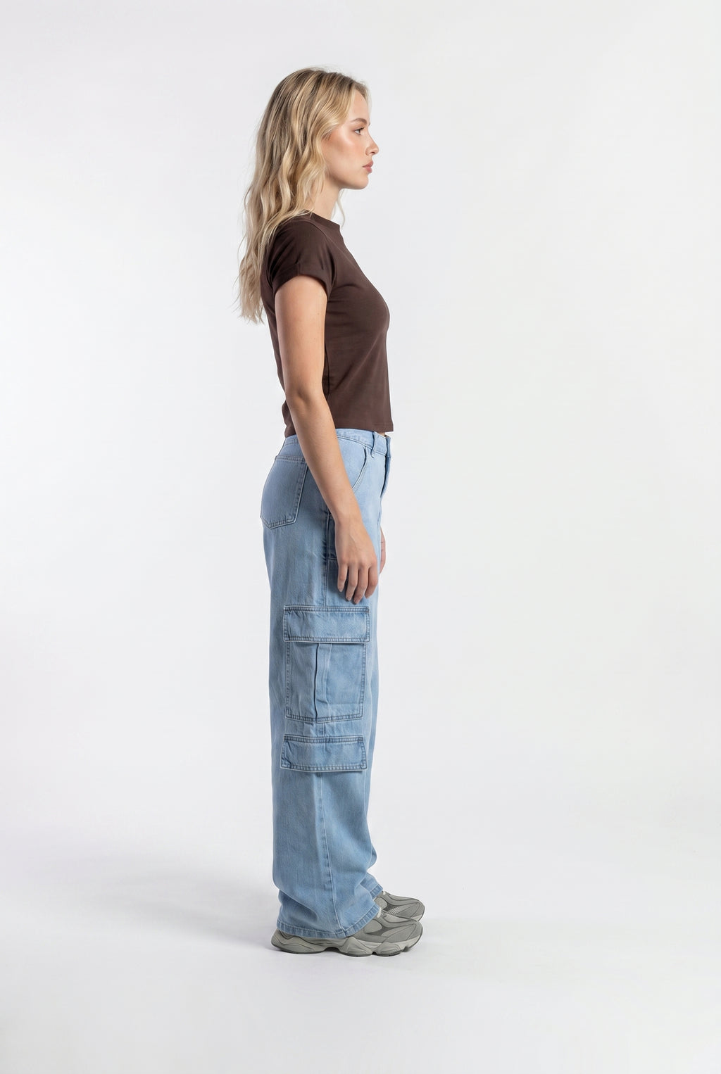 Camiseta Feminina Essencial Manga Dobrada