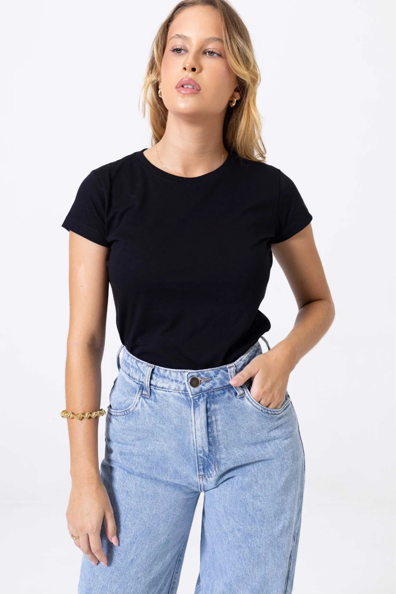 Camiseta Baby Look Feminina Essencial