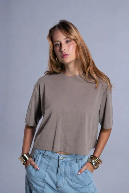 Cropped Flow Valara