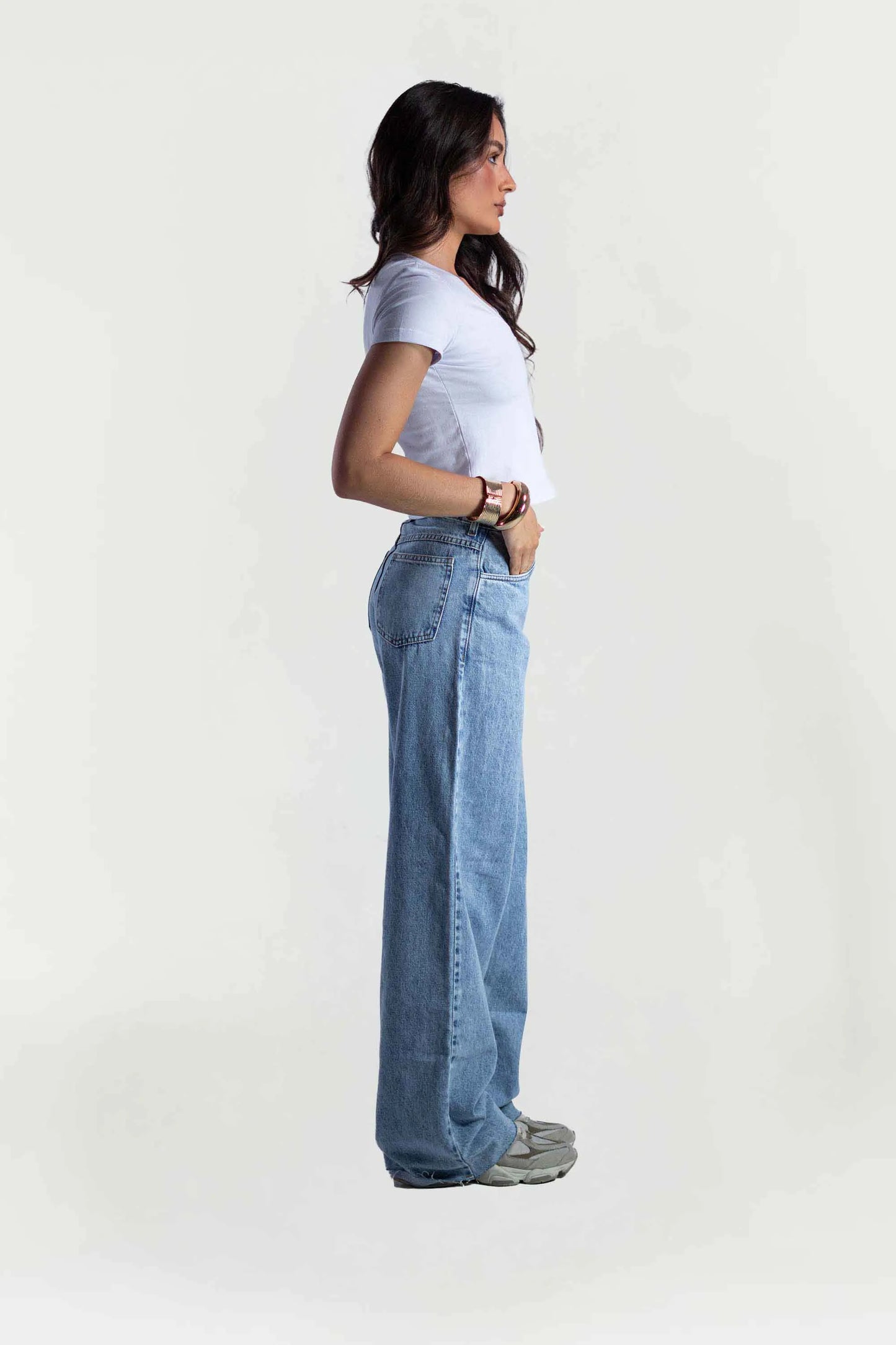 Camiseta Feminina Decote em V